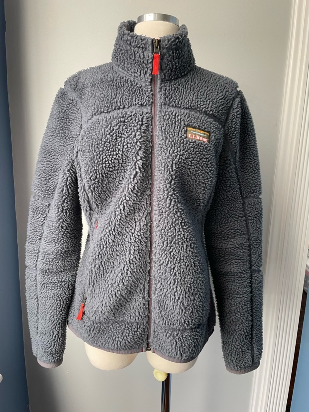 L.L. Bean Women’s Mountain Deep Pile Sherpa Jacket XS Grey Orange EUC Full Zip